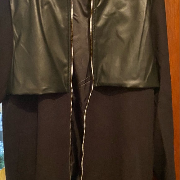 Fashion Nova Black Winter Jacket Leather on Top Large True To Size NWOT - Picture 4 of 6